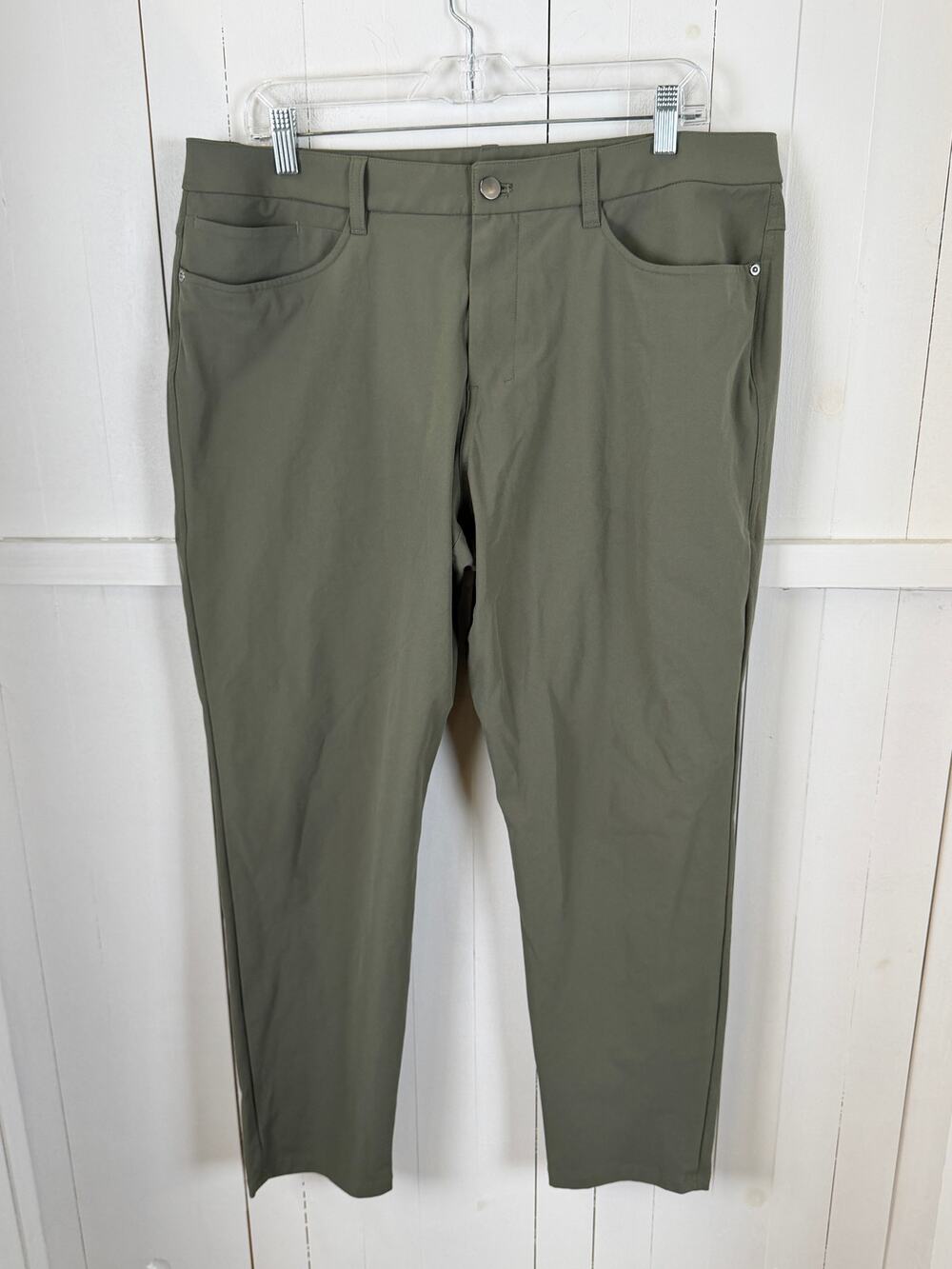 Lululemon Men's Green Dress Pants Size 36x34 Polyester